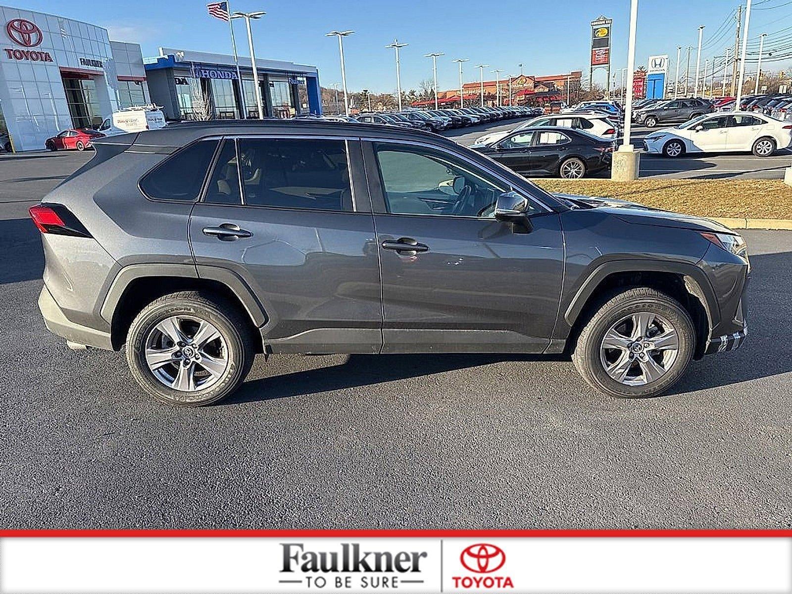 2022 Toyota RAV4 XLE AWD (Natl)