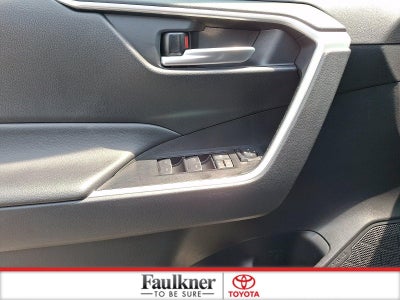 2025 Toyota RAV4 XLE AWD (Natl)