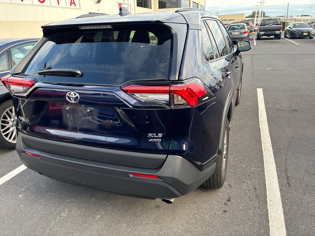 2025 Toyota RAV4 XLE CERTIFIED