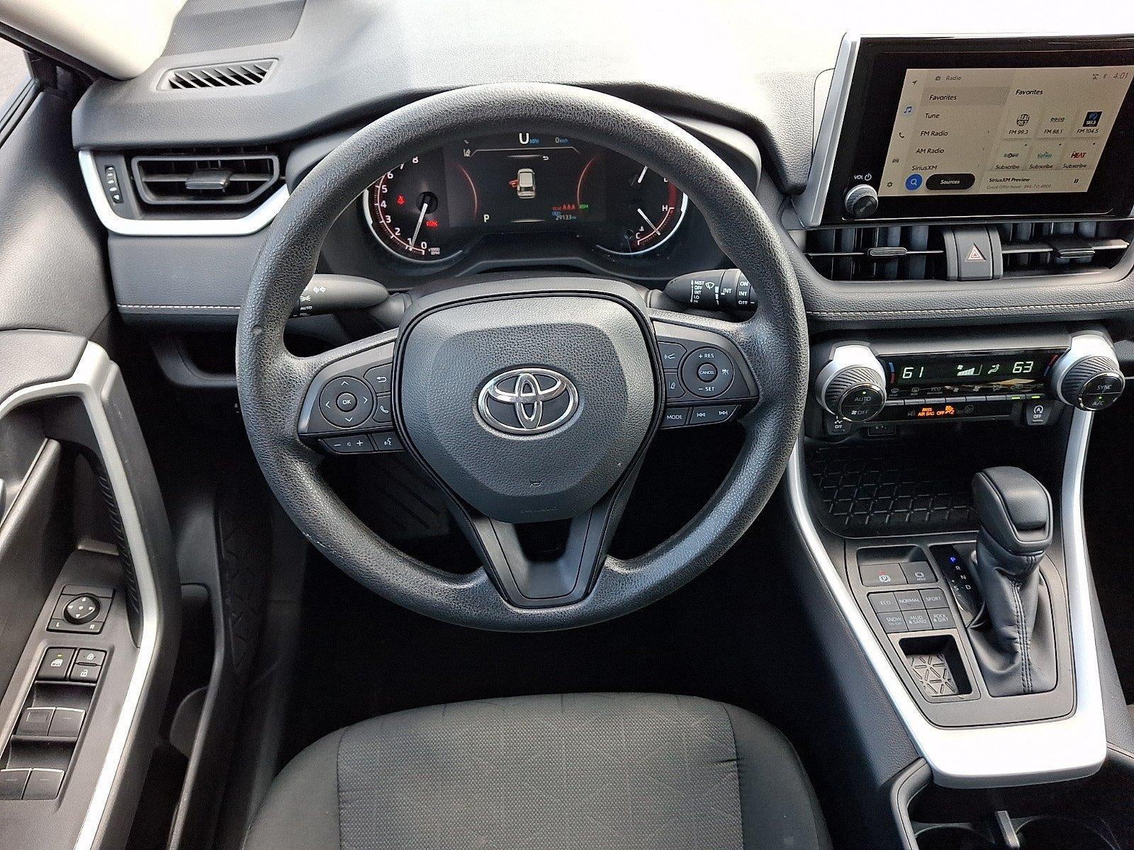 2025 Toyota RAV4 XLE AWD (Natl)