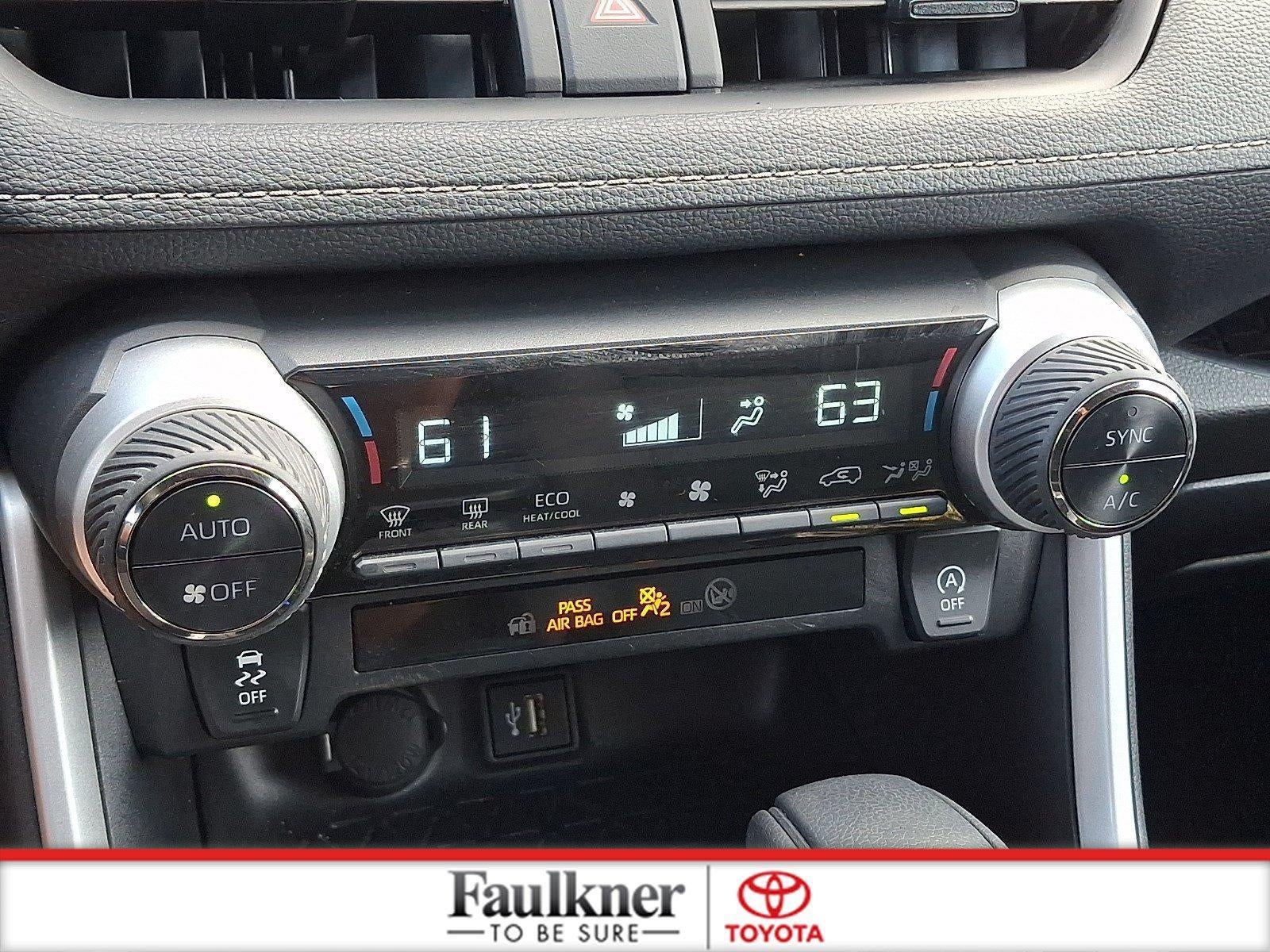 2025 Toyota RAV4 XLE AWD (Natl)