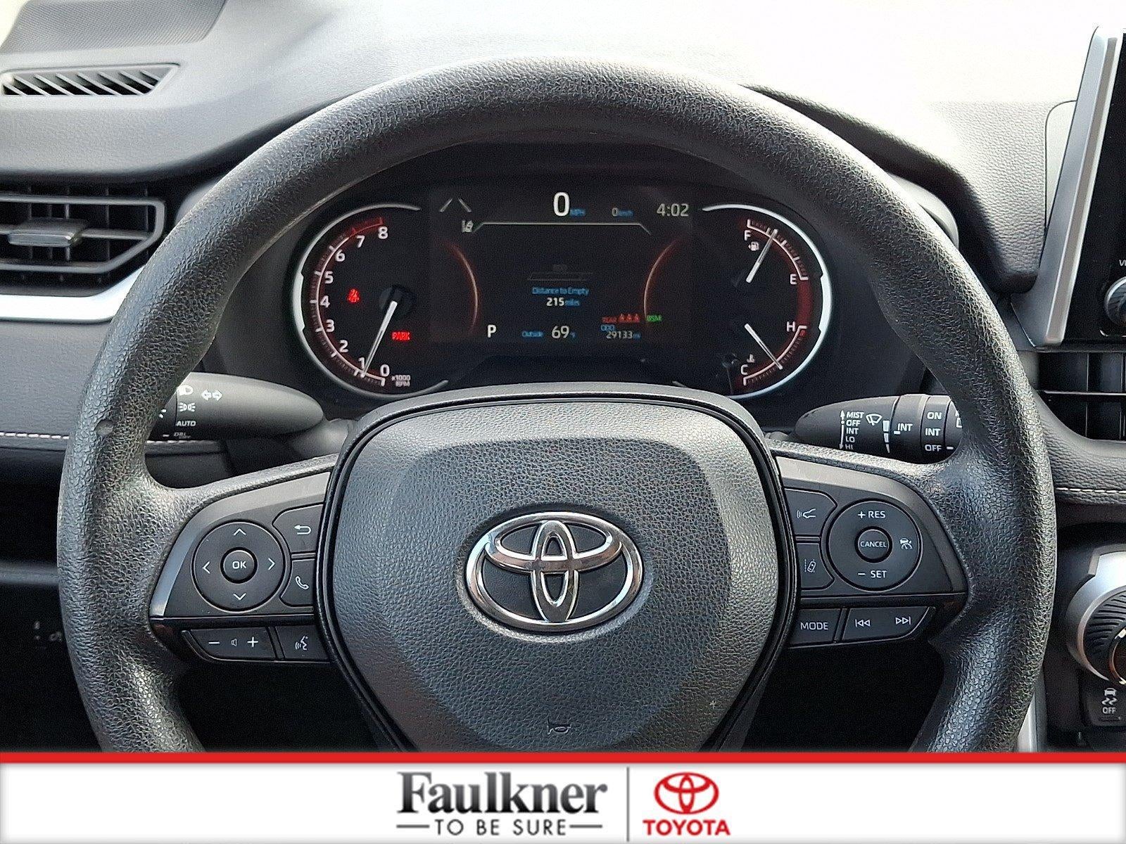 2025 Toyota RAV4 XLE AWD (Natl)