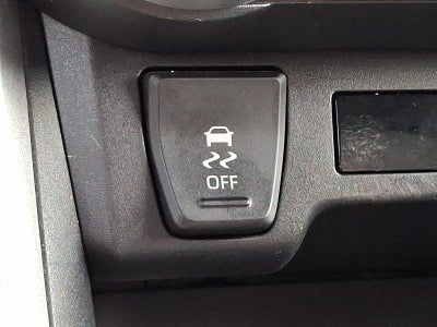 2025 Toyota RAV4 XLE AWD (Natl)