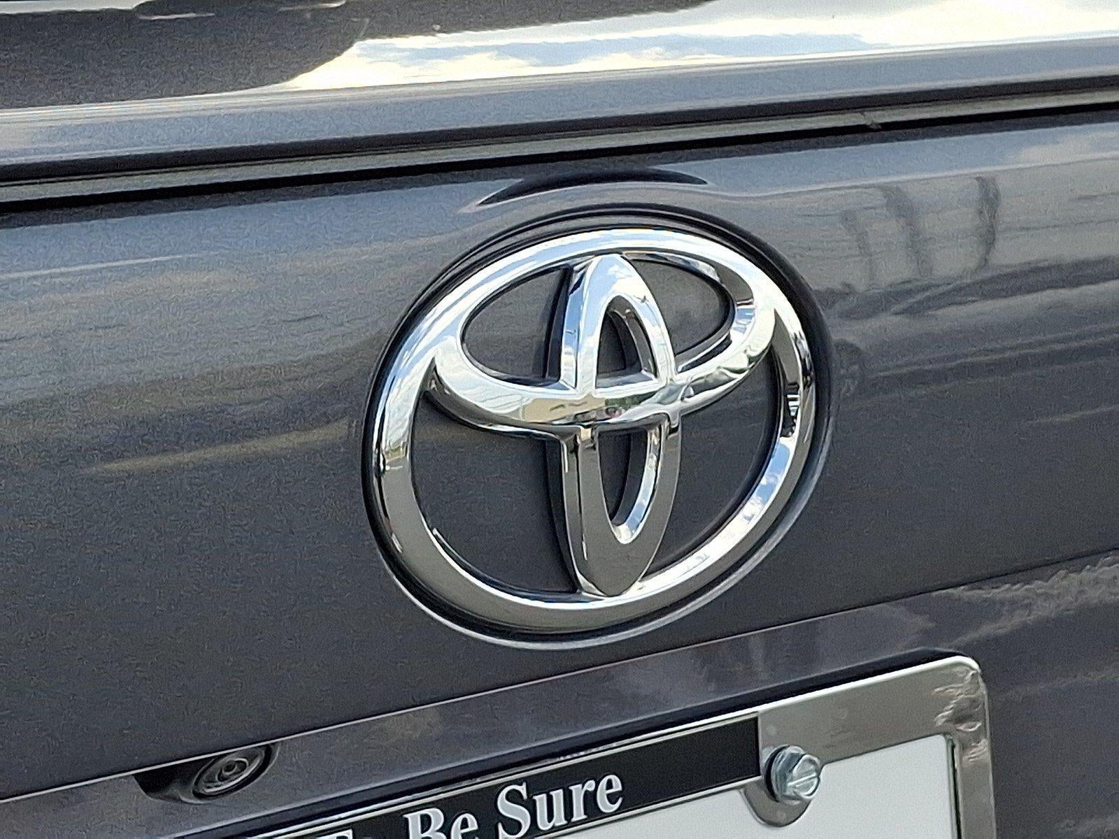 2025 Toyota RAV4 XLE AWD (Natl)