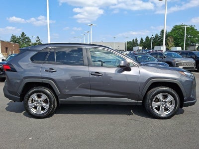 2025 Toyota RAV4 XLE AWD (Natl)