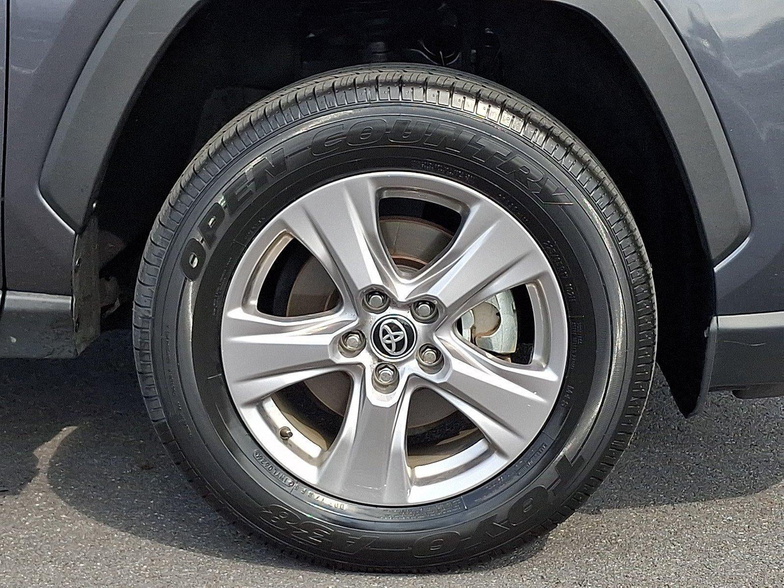2025 Toyota RAV4 XLE AWD (Natl)