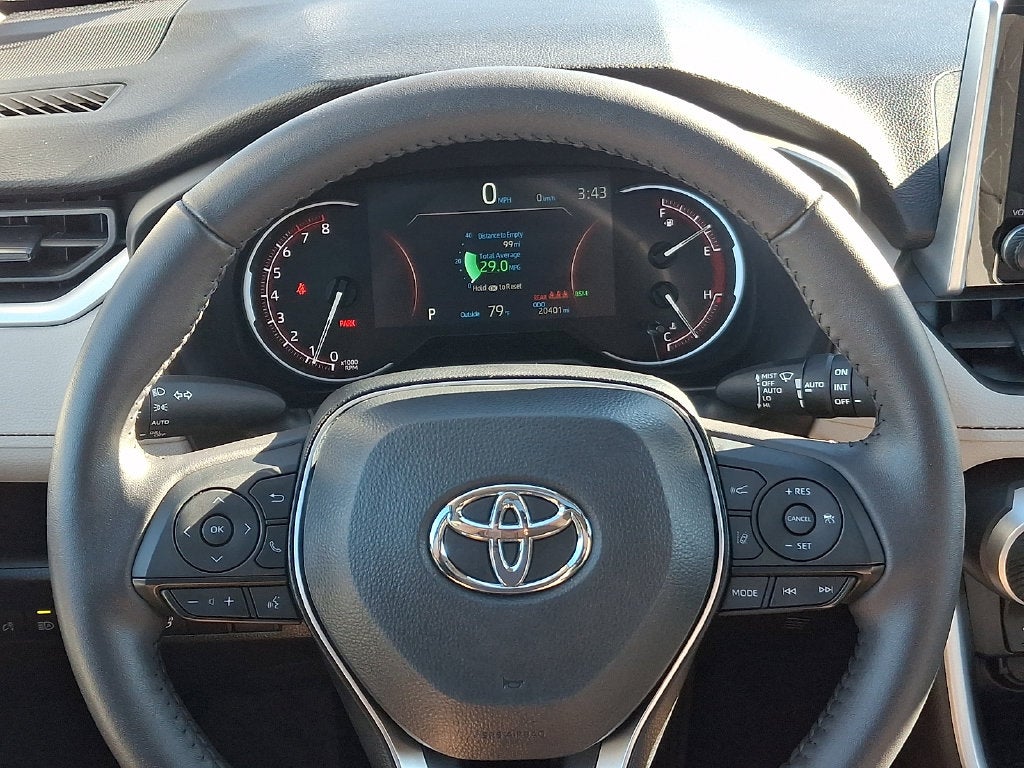 2025 Toyota RAV4 XLE CERTIFIED