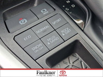 2025 Toyota RAV4 XLE AWD (Natl)