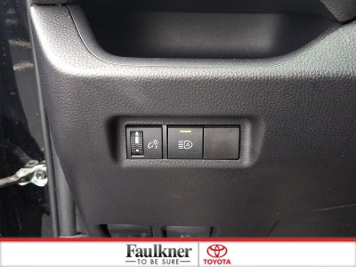 2025 Toyota RAV4 XLE AWD (Natl)