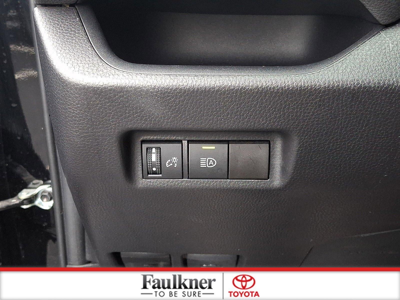 2025 Toyota RAV4 XLE AWD (Natl)