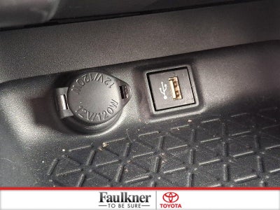 2025 Toyota RAV4 XLE AWD (Natl)