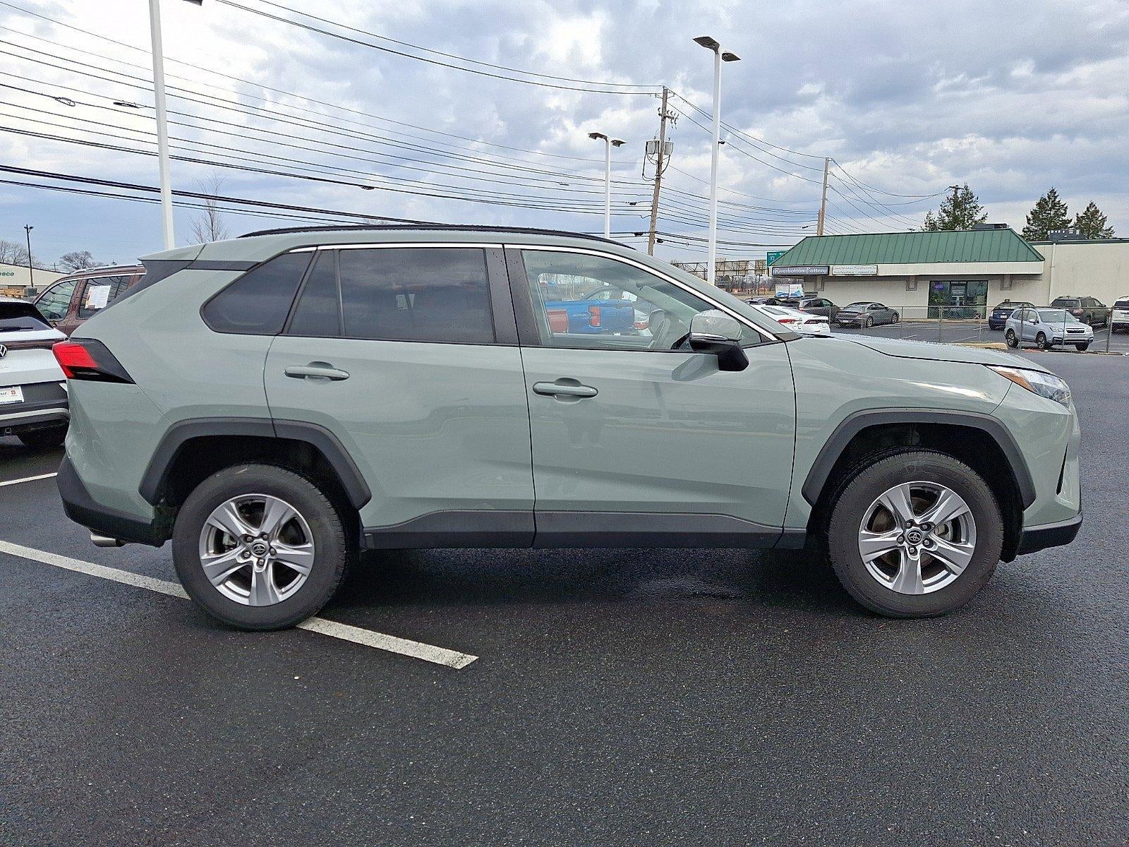 2023 Toyota RAV4 XLE AWD (Natl)