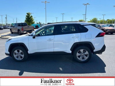 2025 Toyota RAV4 XLE AWD (Natl)