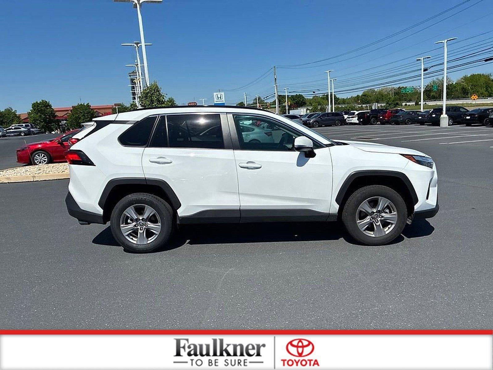2025 Toyota RAV4 XLE AWD (Natl)