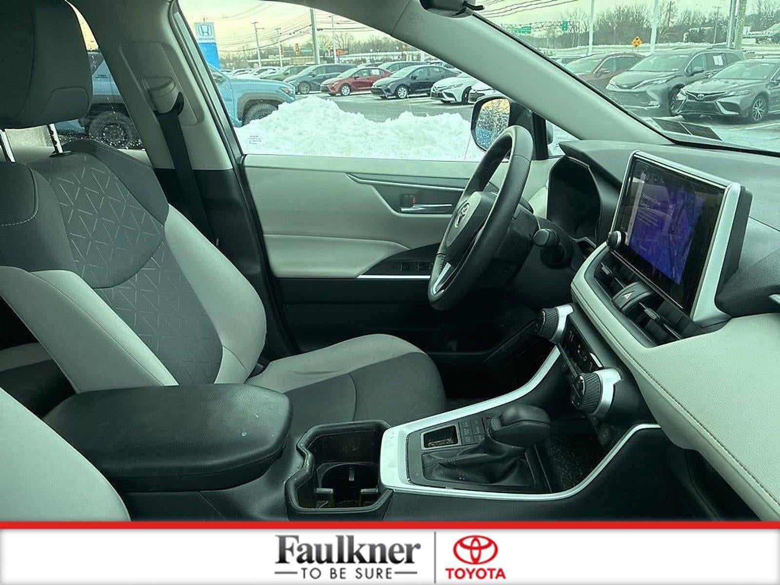 2023 Toyota RAV4 XLE AWD (Natl)