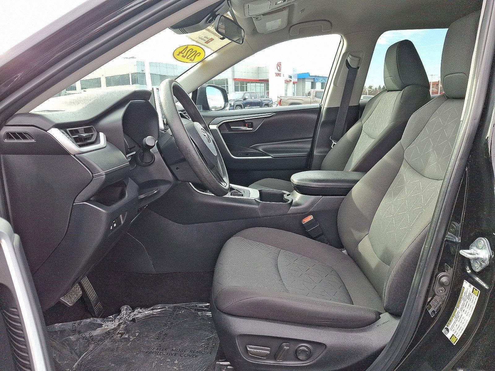 2024 Toyota RAV4 XLE AWD (Natl)