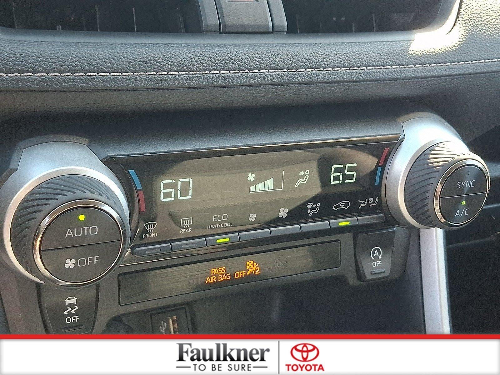 2025 Toyota RAV4 XLE AWD (Natl)