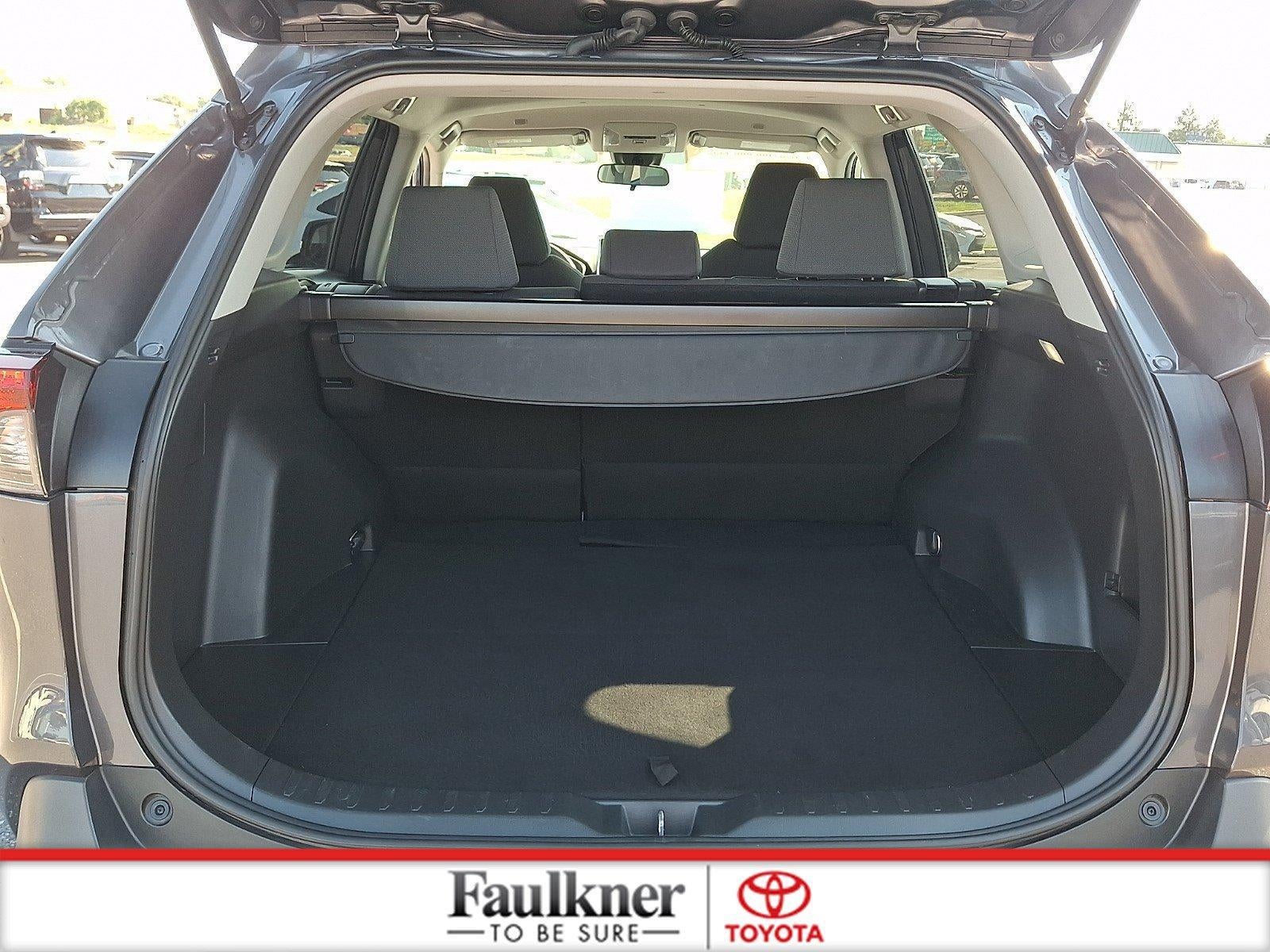 2025 Toyota RAV4 XLE AWD (Natl)