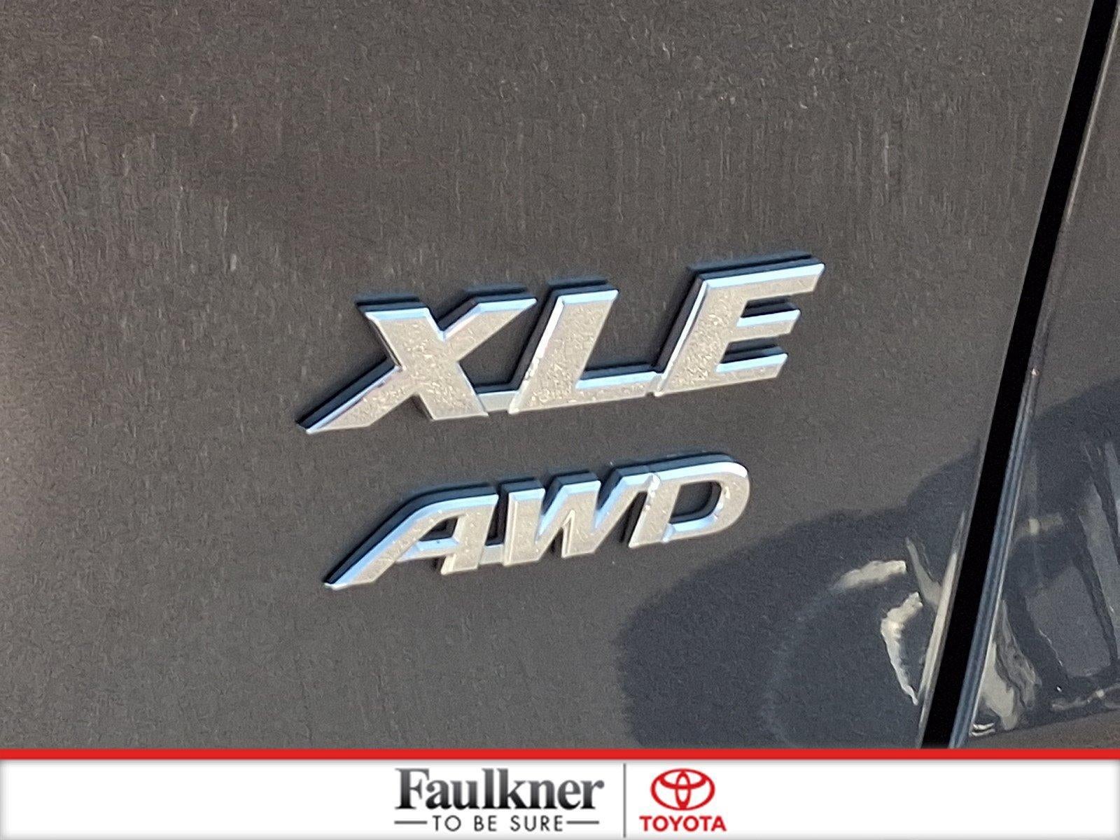 2025 Toyota RAV4 XLE AWD (Natl)