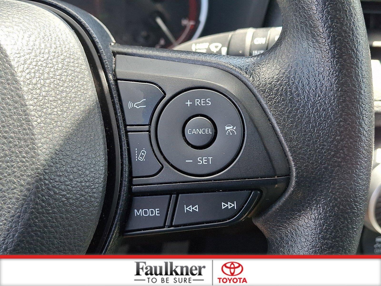 2025 Toyota RAV4 XLE AWD (Natl)