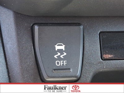 2025 Toyota RAV4 XLE AWD (Natl)