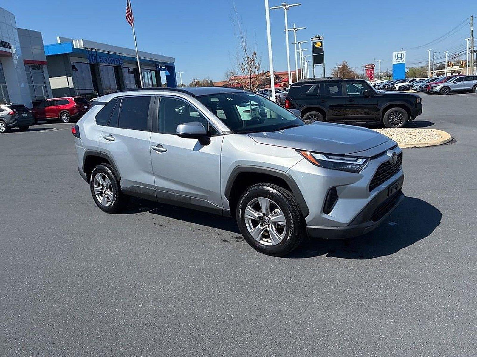 2025 Toyota RAV4 XLE AWD (Natl)