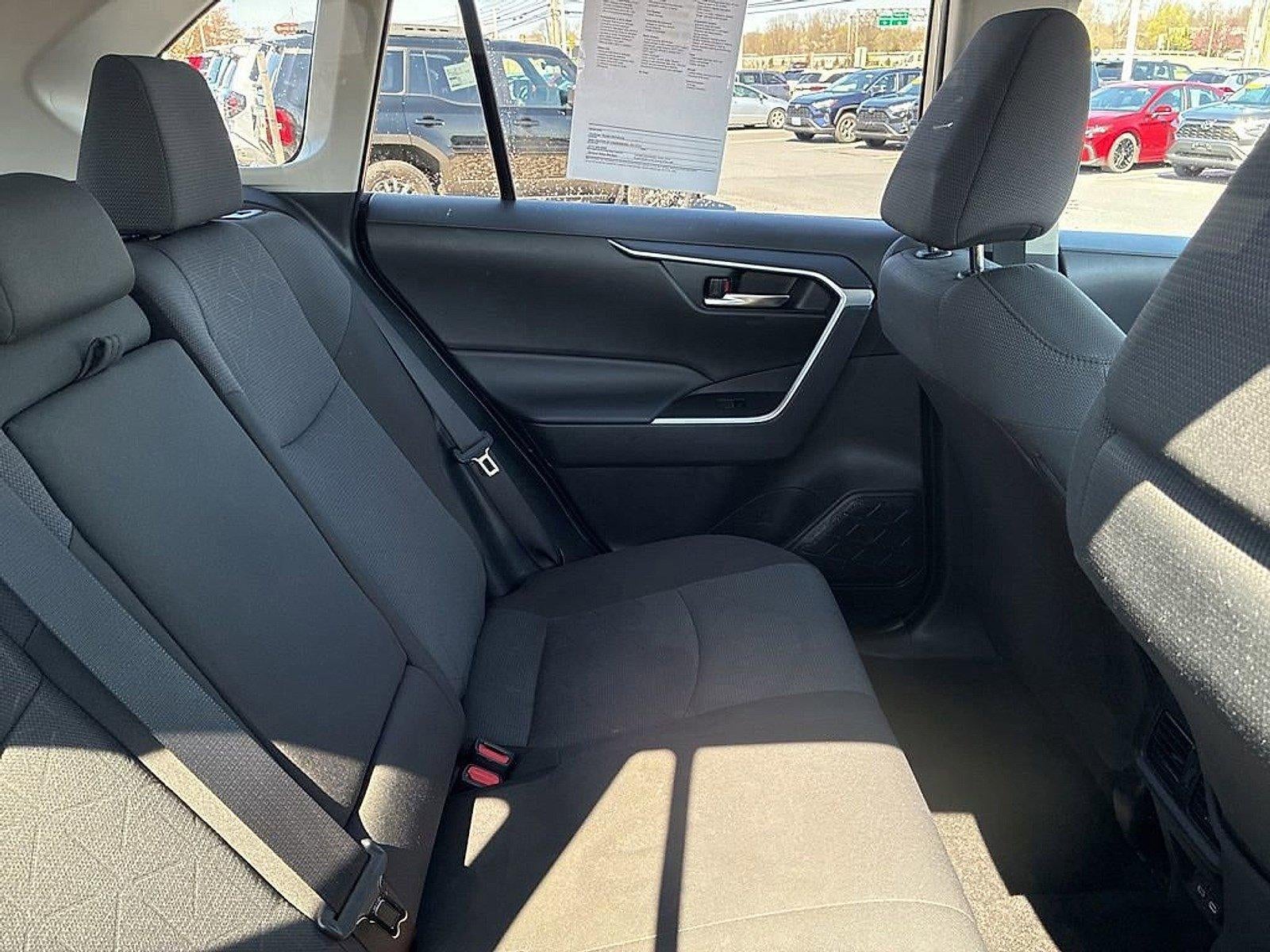 2025 Toyota RAV4 XLE AWD (Natl)