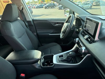 2025 Toyota RAV4 XLE CERTIFIED