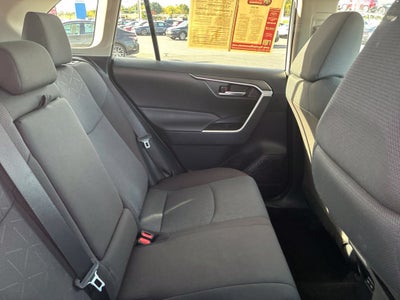 2025 Toyota RAV4 XLE CERTIFIED