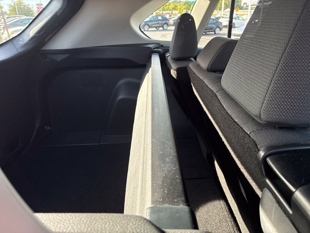 2025 Toyota RAV4 XLE CERTIFIED