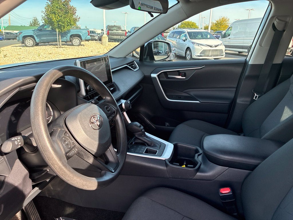 2025 Toyota RAV4 XLE CERTIFIED