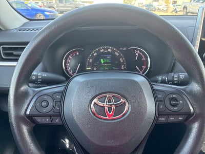 2025 Toyota RAV4 XLE CERTIFIED