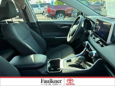2025 Toyota RAV4 XLE AWD (Natl)