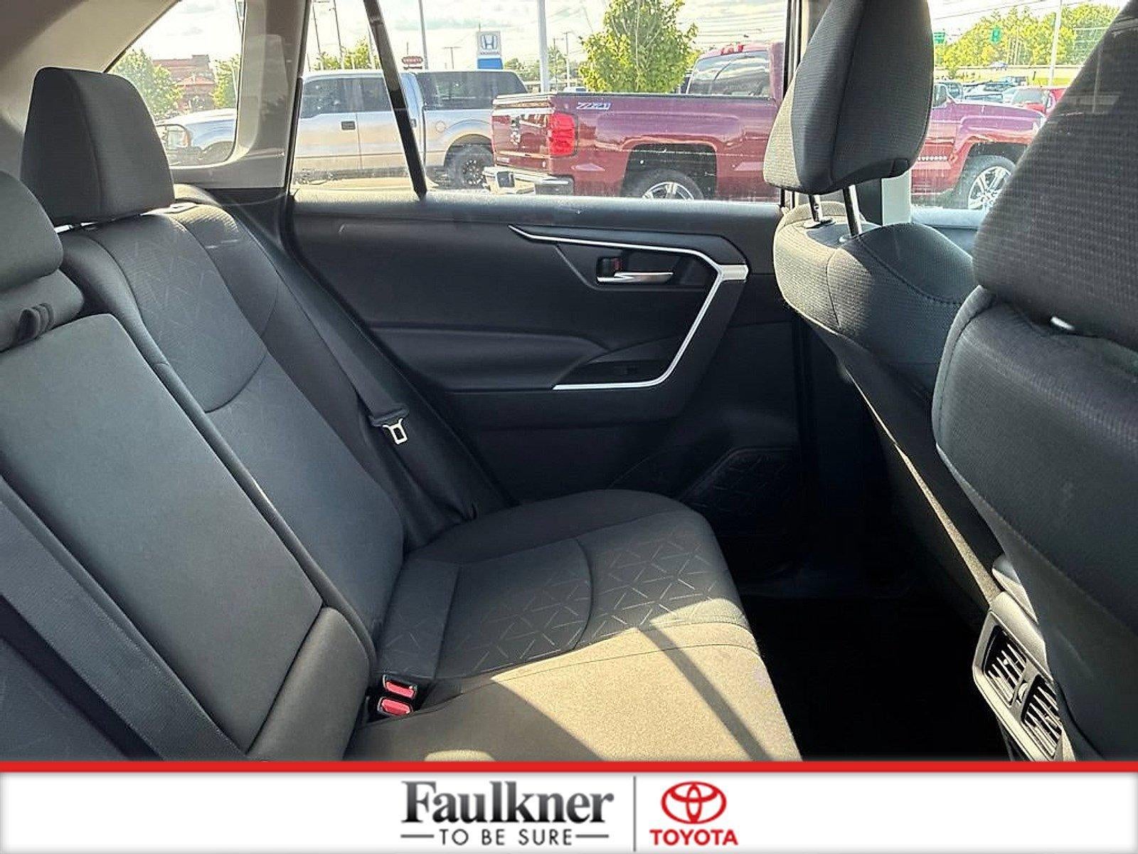 2025 Toyota RAV4 XLE AWD (Natl)