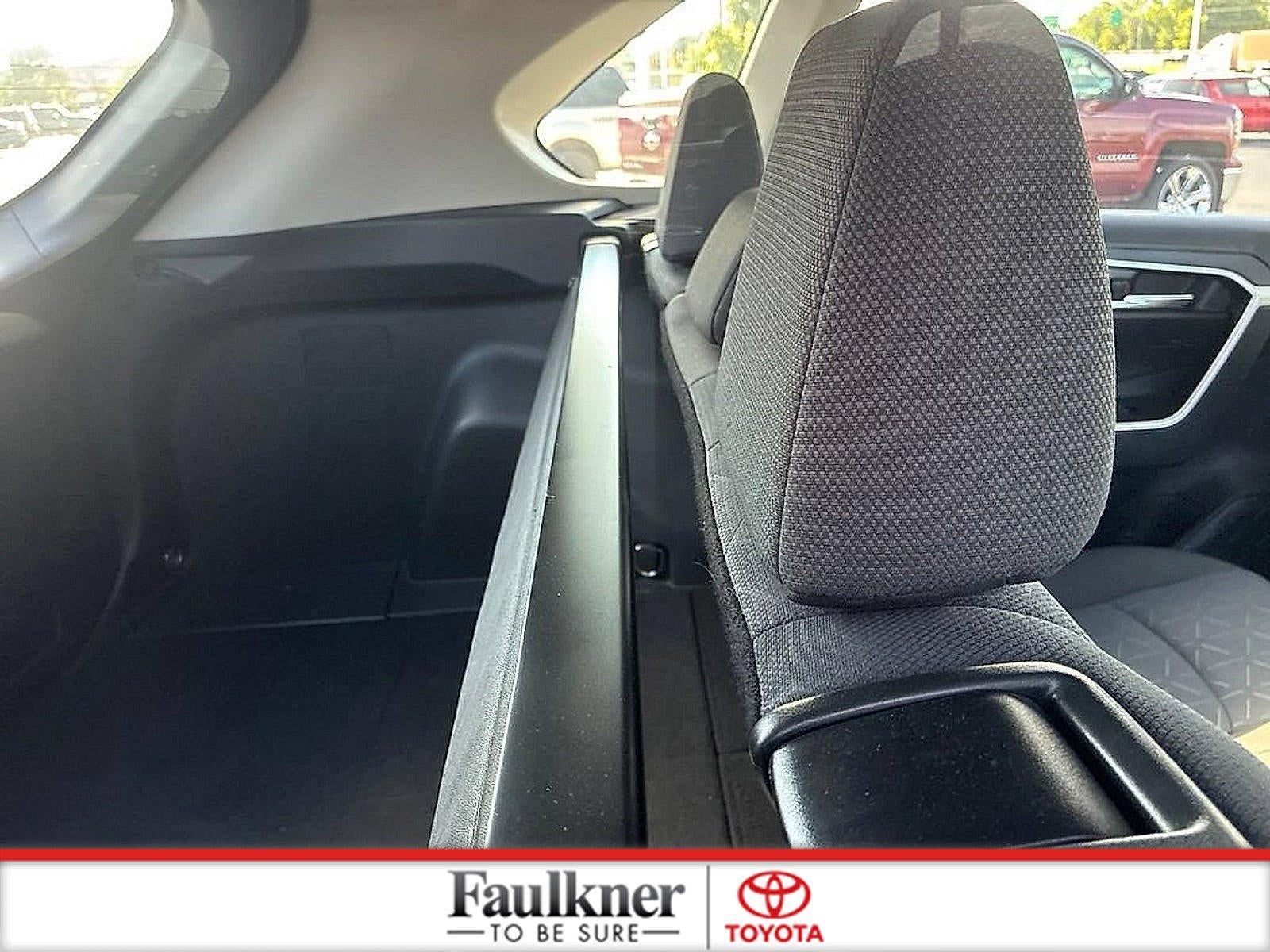 2025 Toyota RAV4 XLE AWD (Natl)