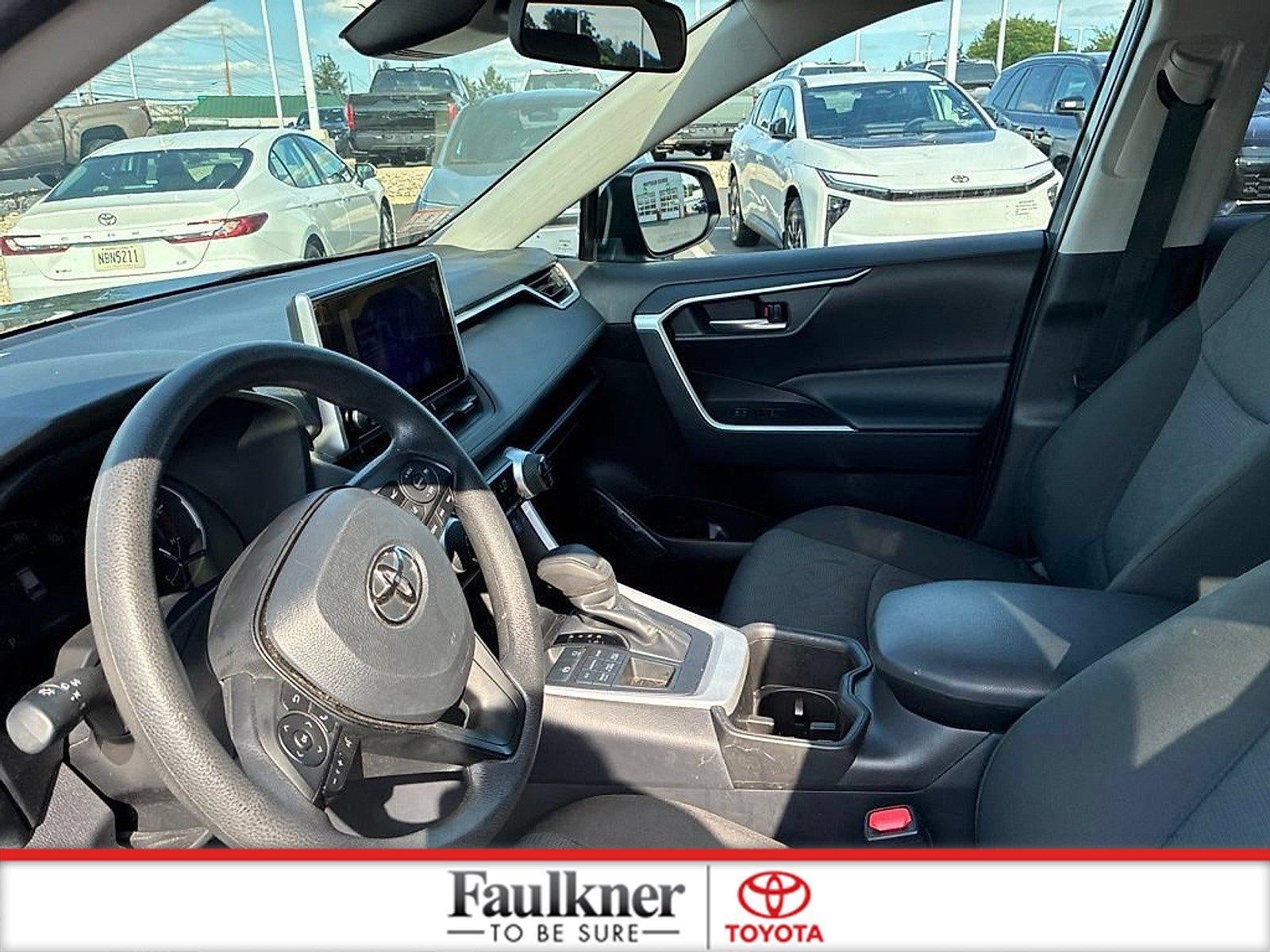 2025 Toyota RAV4 XLE AWD (Natl)