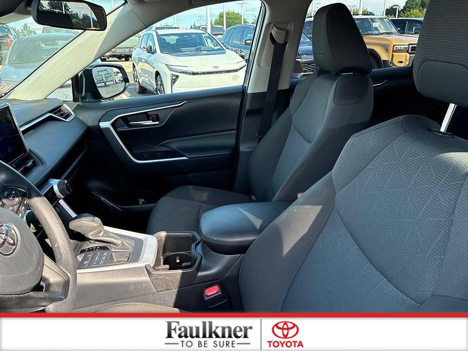 2025 Toyota RAV4 XLE AWD (Natl)