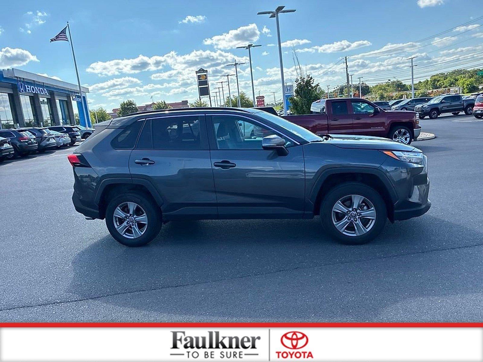 2025 Toyota RAV4 XLE AWD (Natl)
