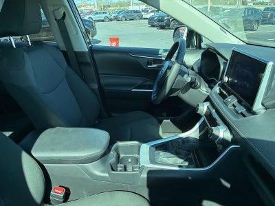 2025 Toyota RAV4 XLE AWD (Natl)