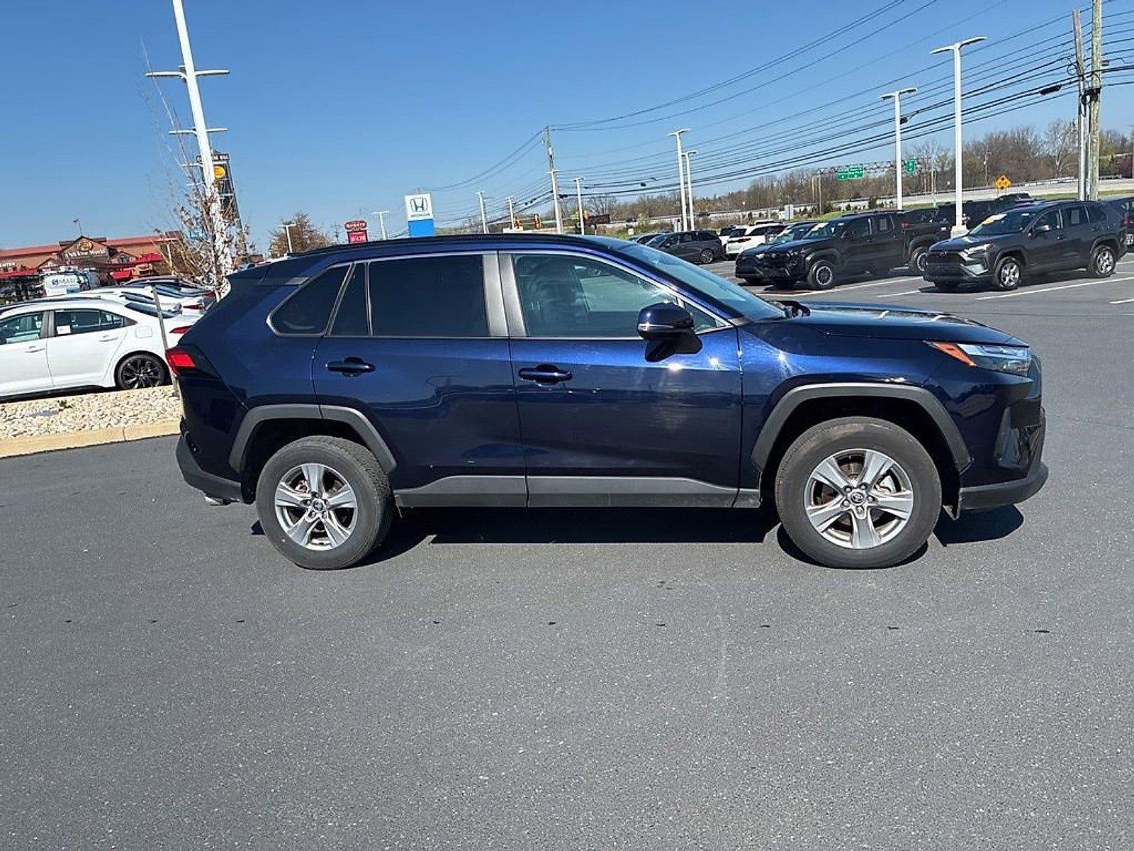 2025 Toyota RAV4 XLE AWD (Natl)