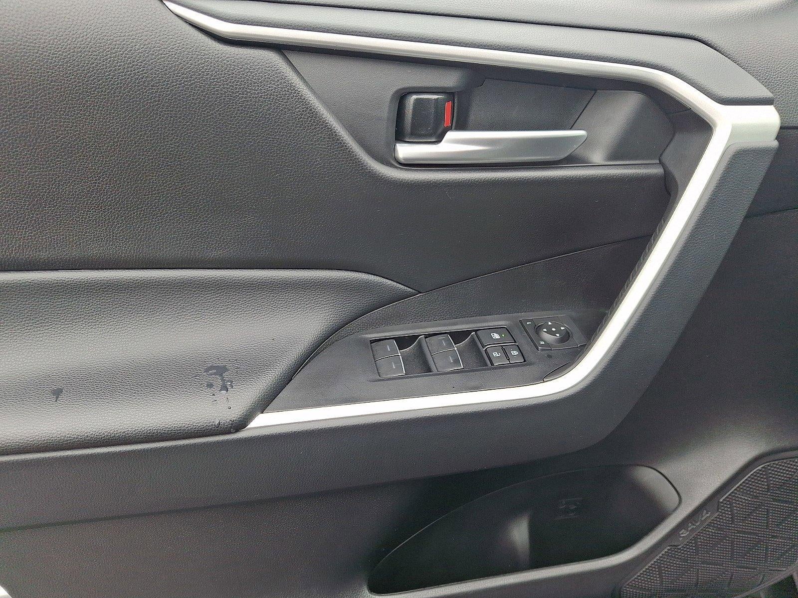 2025 Toyota RAV4 XLE AWD (Natl)