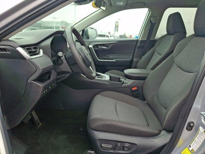 2025 Toyota RAV4 XLE AWD (Natl)