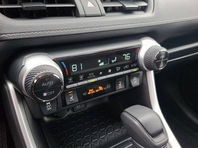 2025 Toyota RAV4 XLE AWD (Natl)