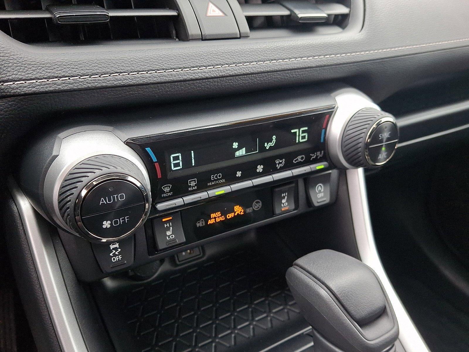 2025 Toyota RAV4 XLE AWD (Natl)