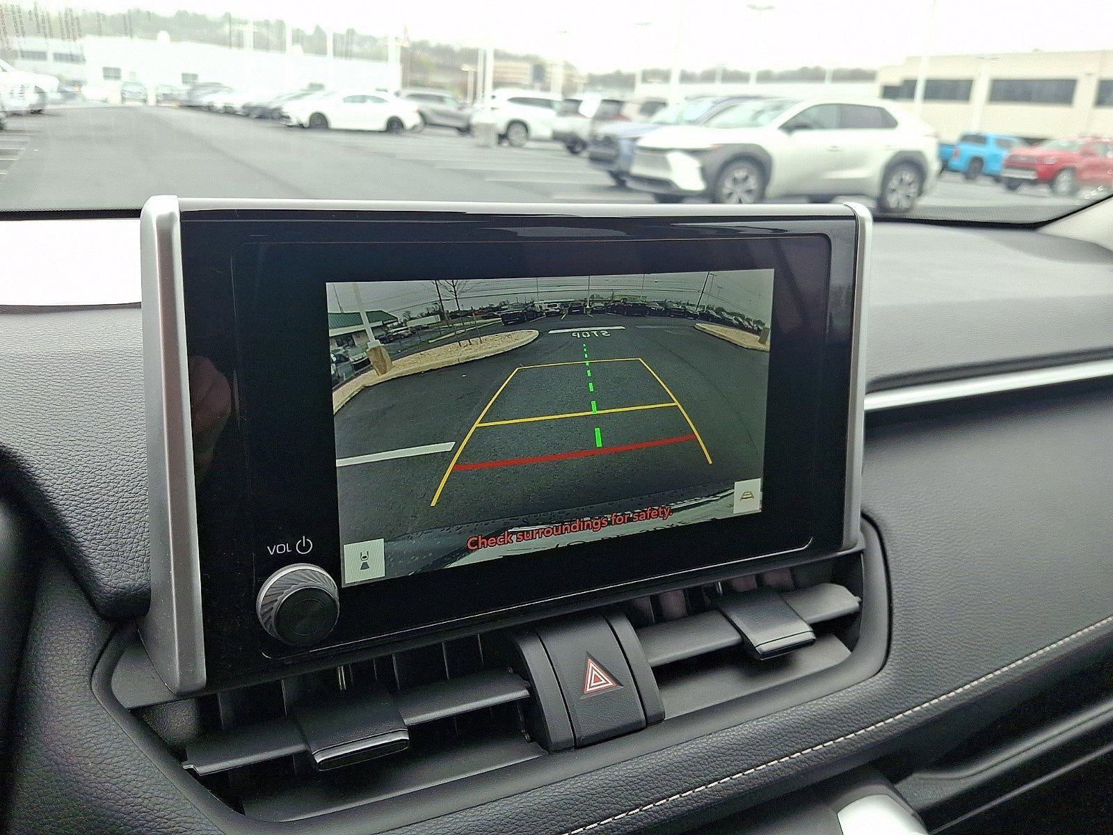 2025 Toyota RAV4 XLE AWD (Natl)