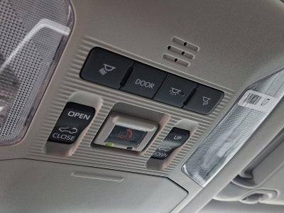 2025 Toyota RAV4 XLE AWD (Natl)