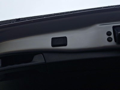 2025 Toyota RAV4 XLE AWD (Natl)