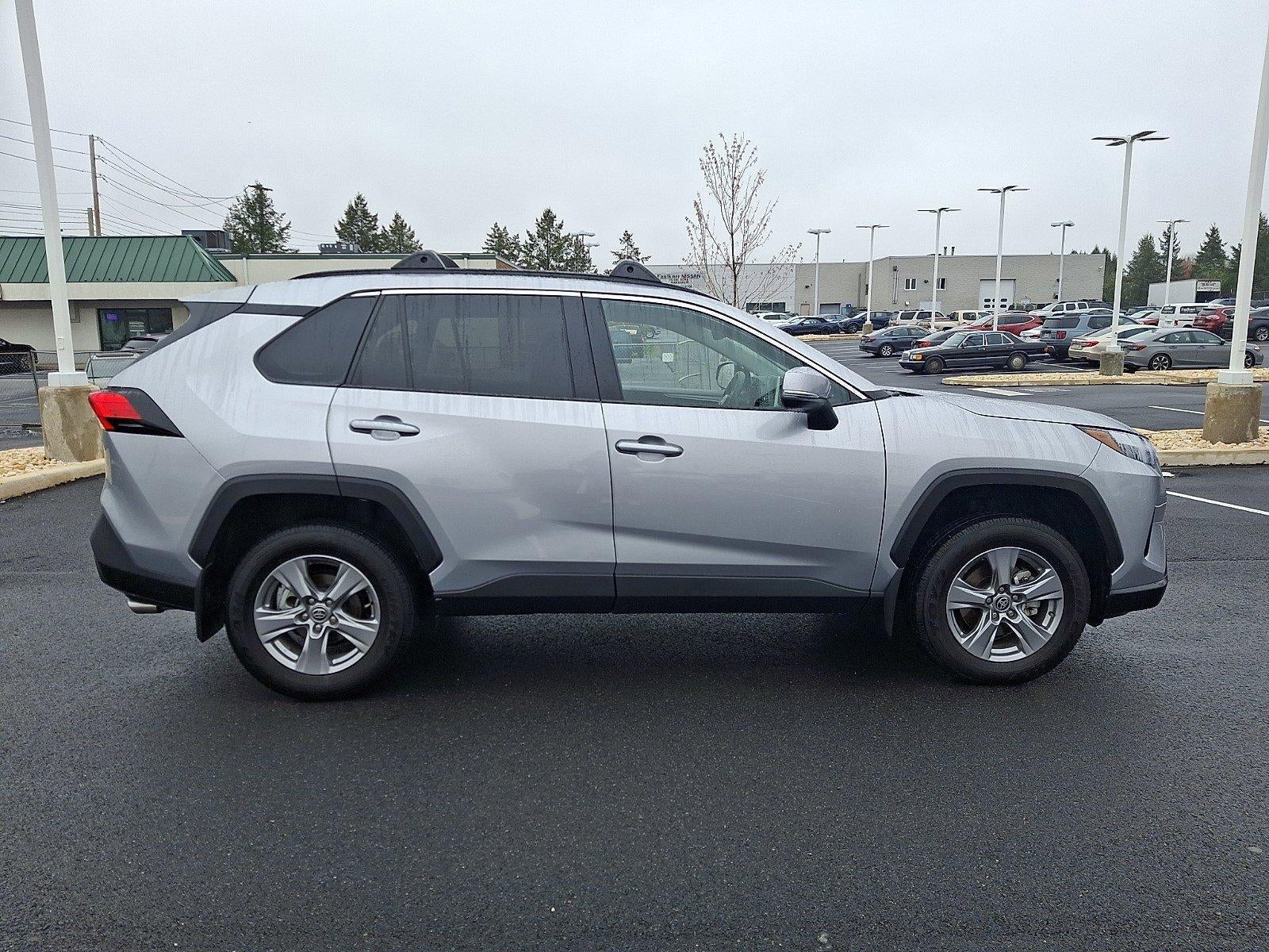 2025 Toyota RAV4 XLE AWD (Natl)