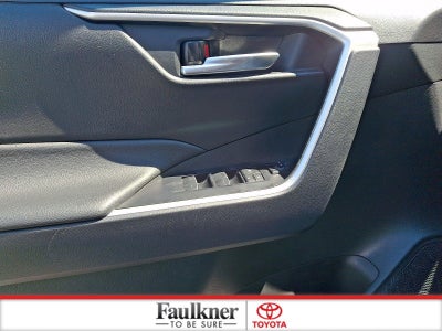 2025 Toyota RAV4 XLE AWD (Natl)