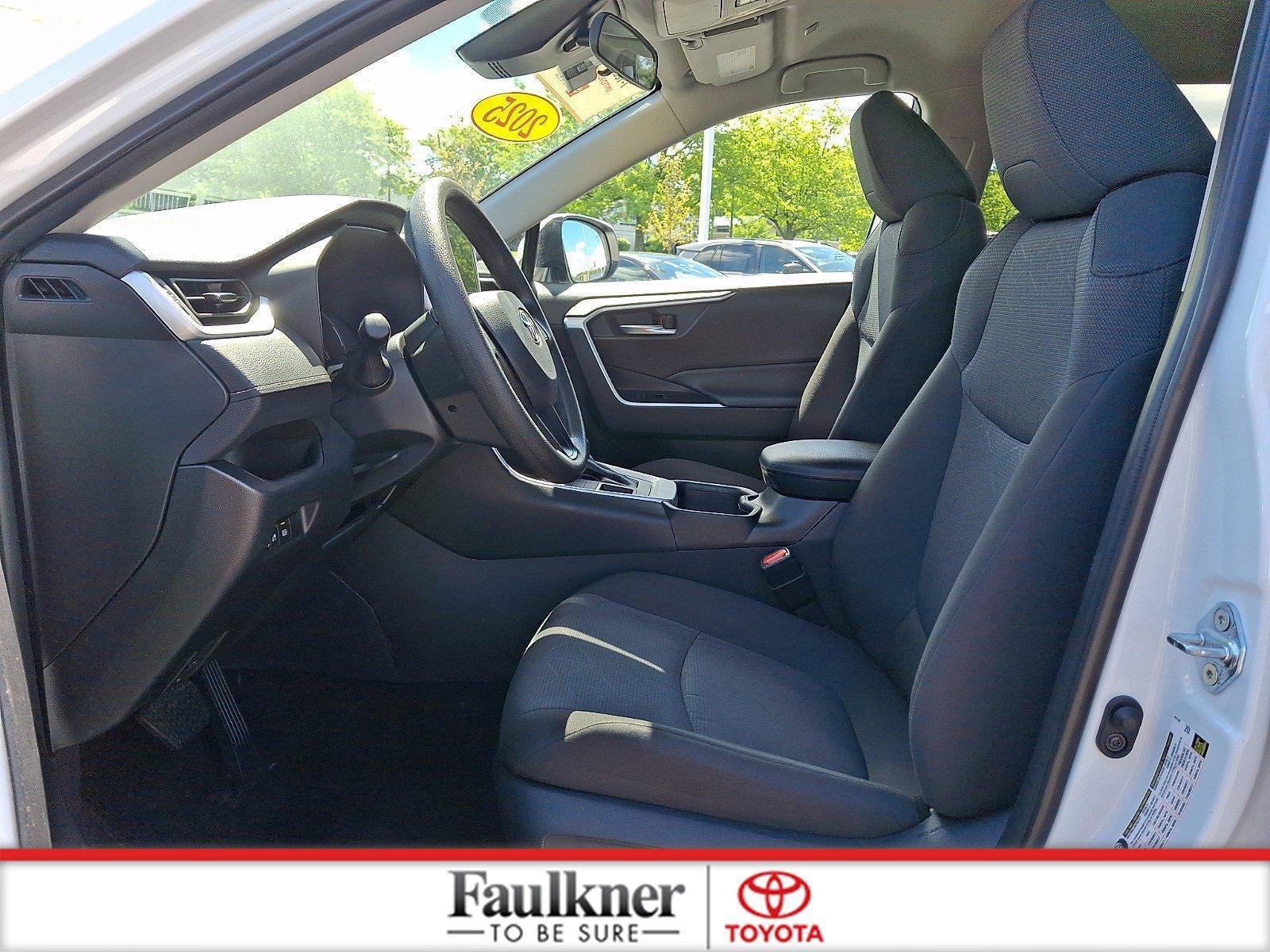 2025 Toyota RAV4 XLE AWD (Natl)
